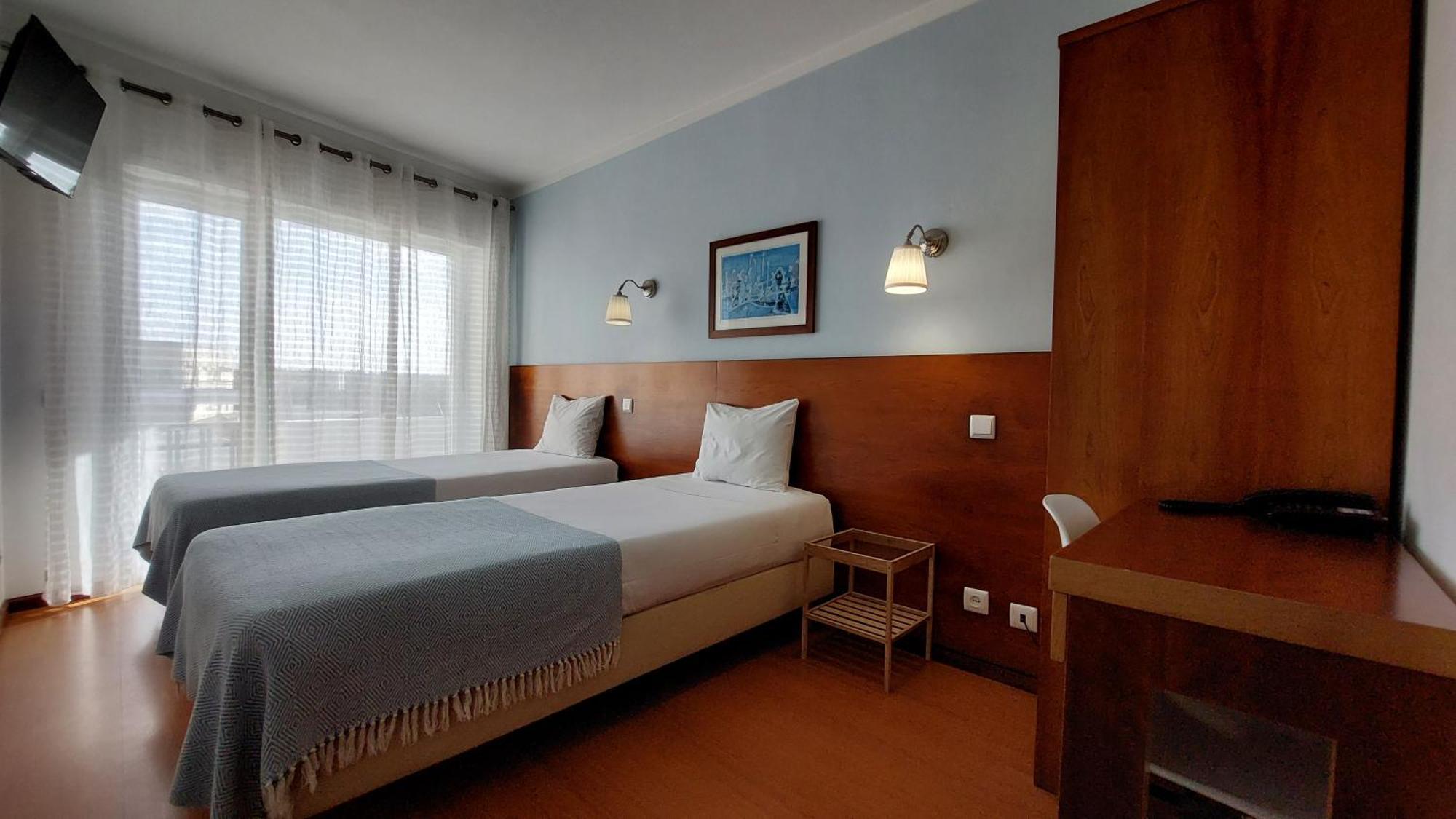 Hotel Santiago Ilhavo Exterior photo