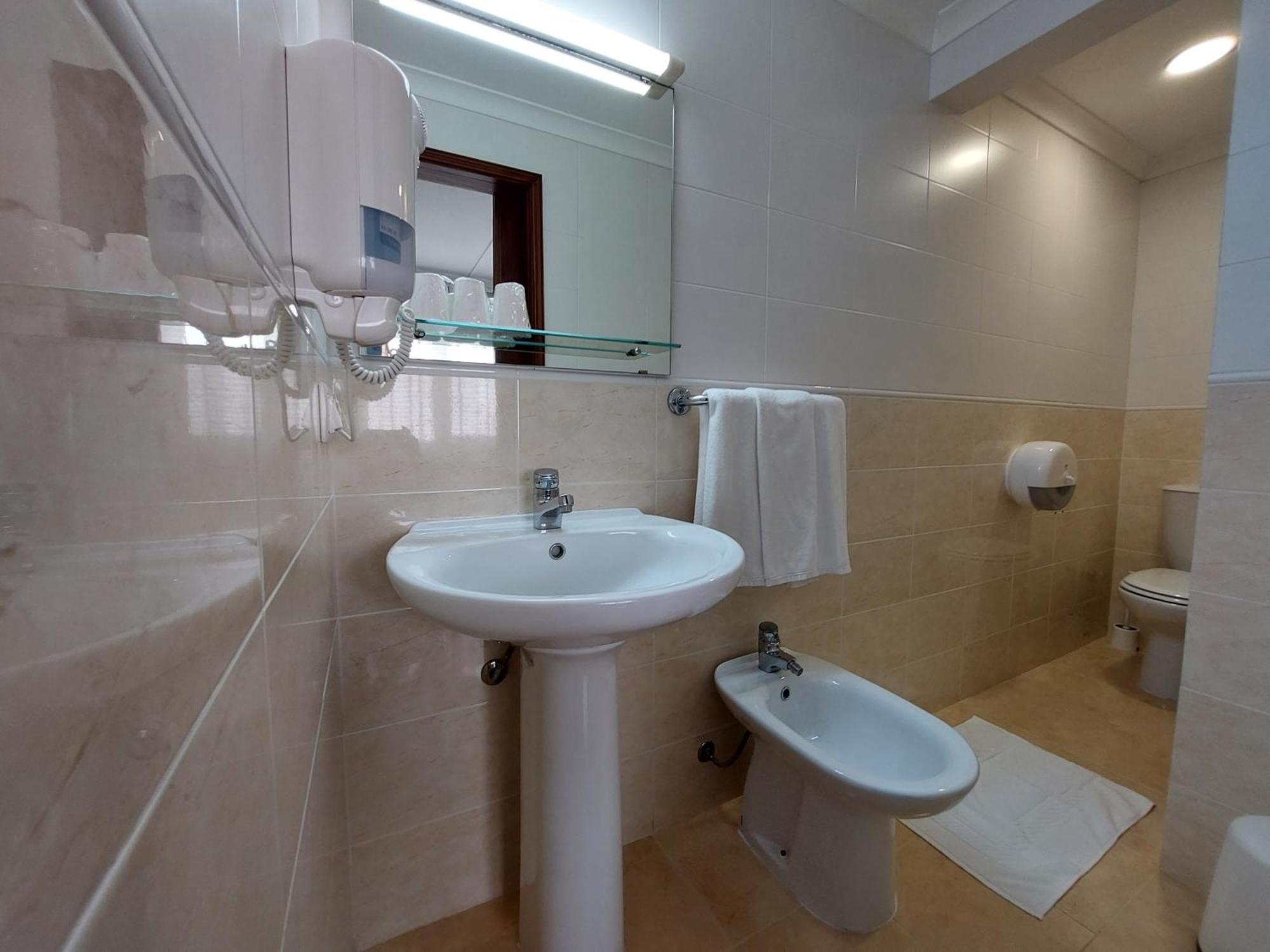 Hotel Santiago Ilhavo Room photo